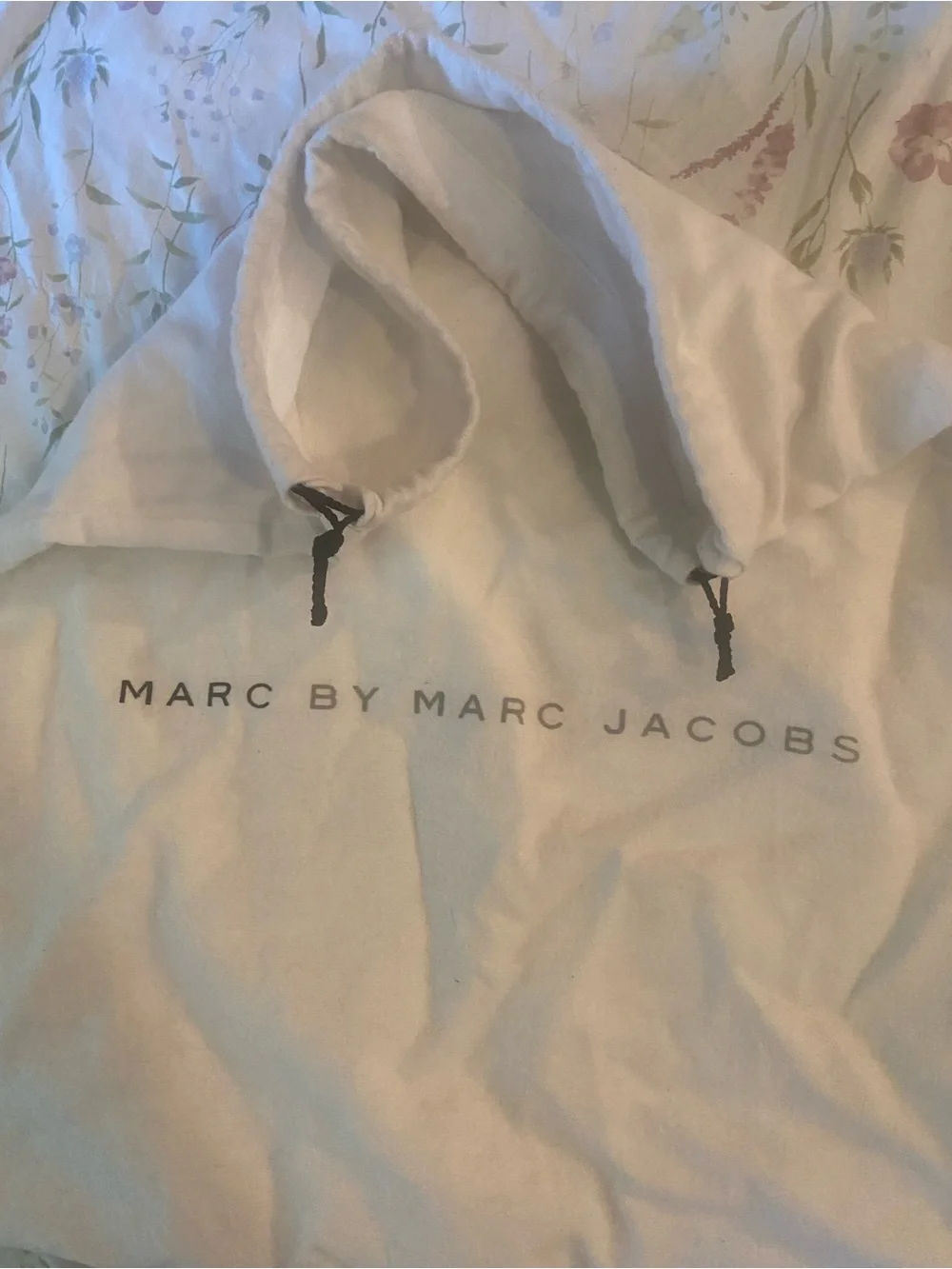 Marc by Marc Jacobs white Drawstring Dust Bag with Logo
